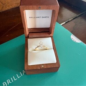 Brilliant Earth IGI Certified 1.17ct Lab-Grown Marquise Diamond Ring